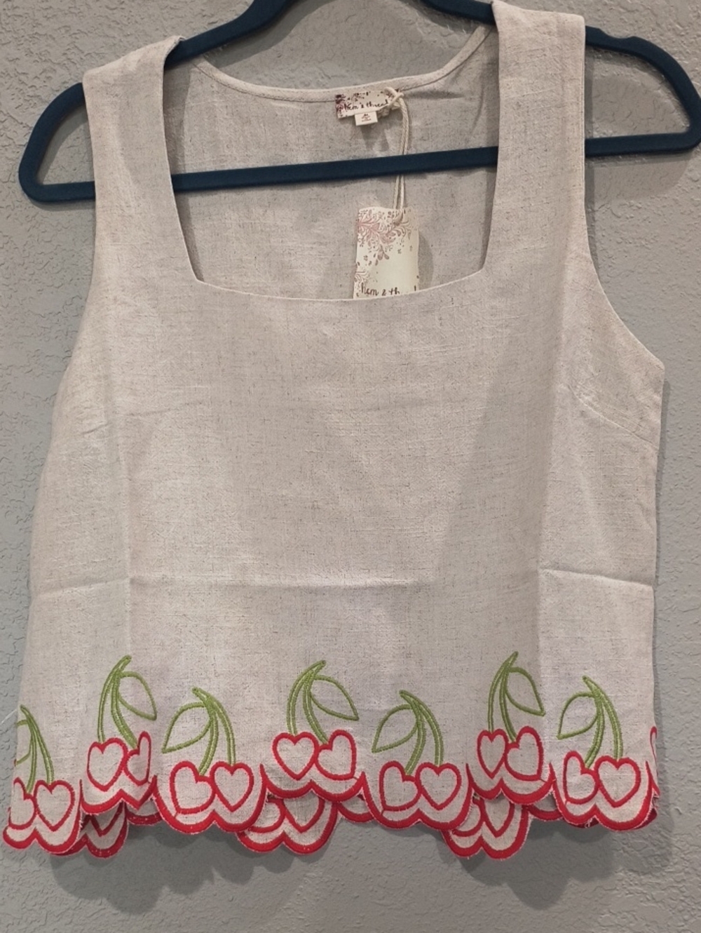 New Cream Linen-Blend Tank with Cherry Embroidery